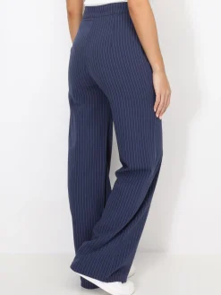 Online La Modeuse Pantalon de costume à rayures Bleu