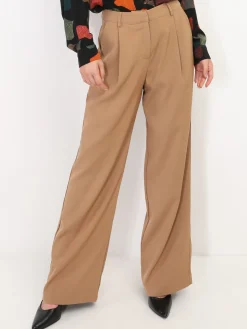 New La Modeuse Pantalon de costume large Camel