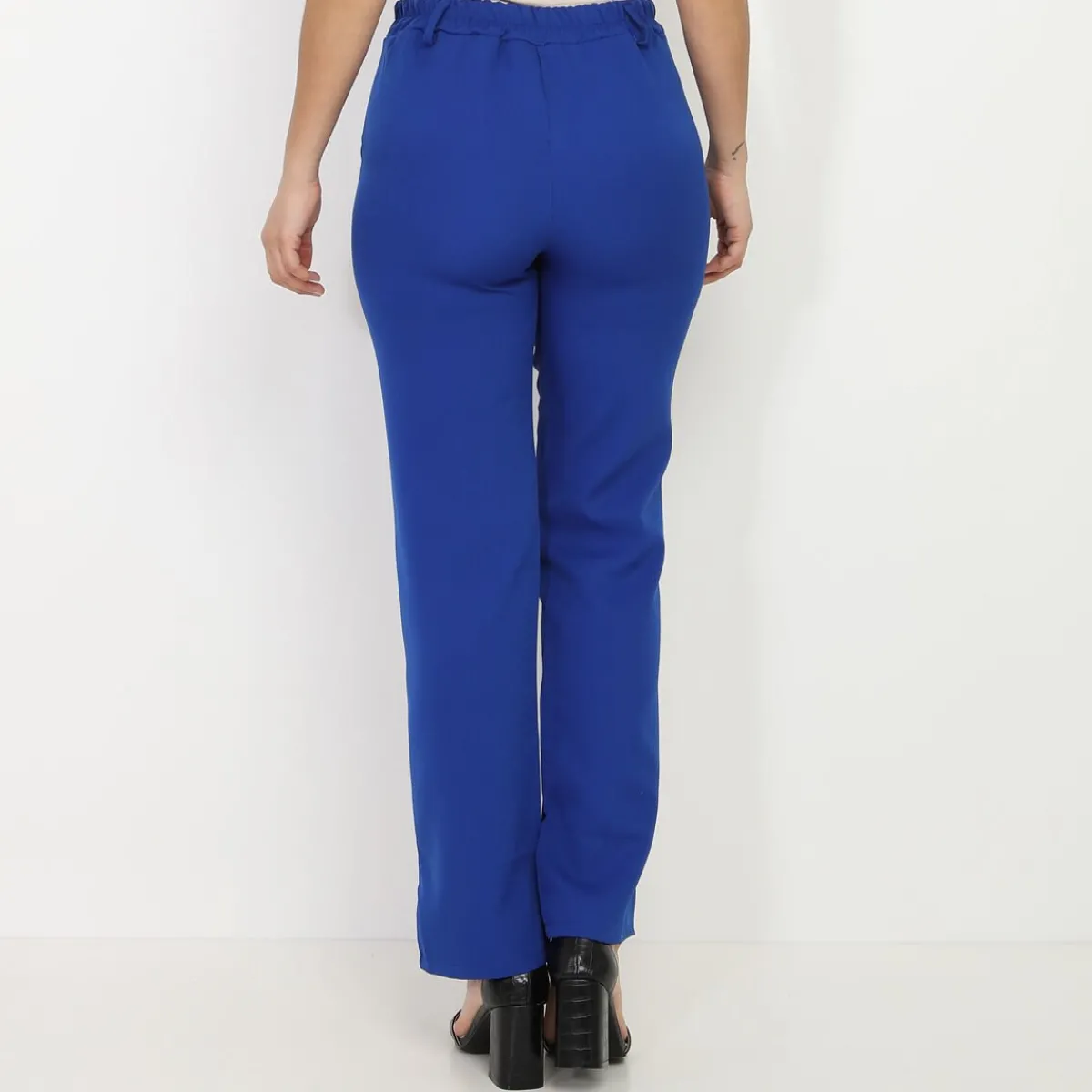 Best La Modeuse Pantalon droit basique Bleu