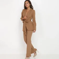 Hot La Modeuse Pantalon flare à fentes Camelfoncé