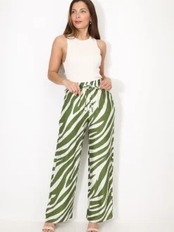 La Modeuse Pantalon large à motif zébré Vert