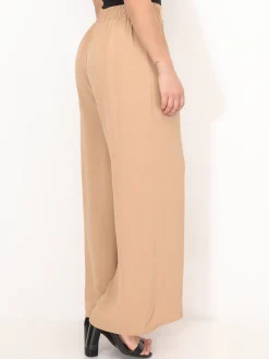 Hot La Modeuse Pantalon large à plis et boutons Camel