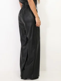 Hot La Modeuse Pantalon large en simili Noir