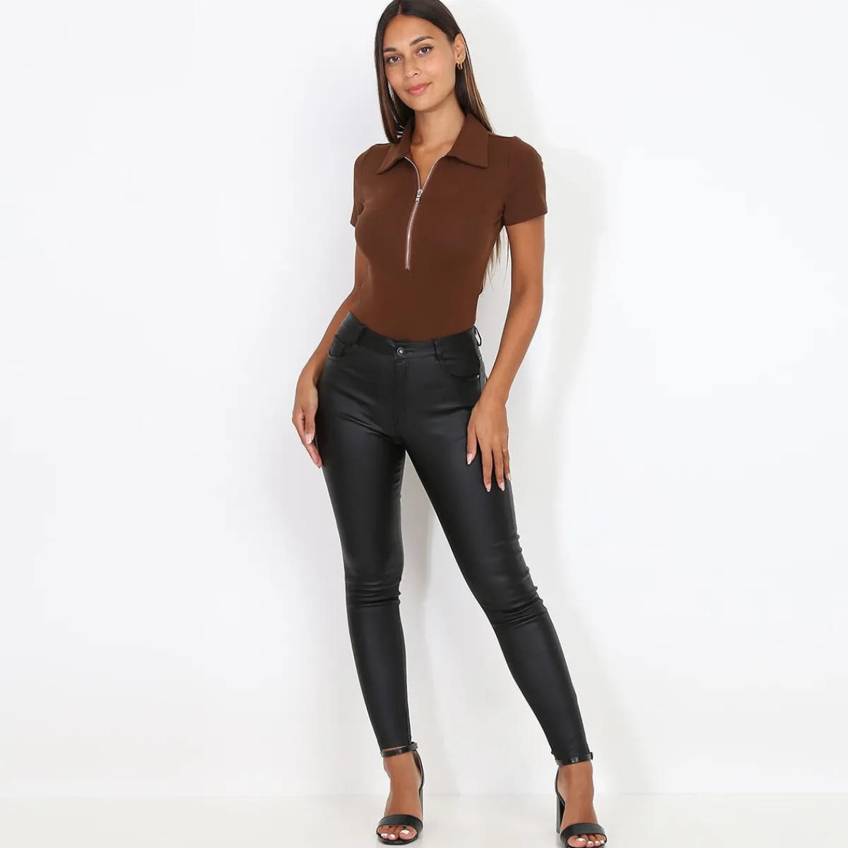 Sale La Modeuse Pantalon skinny à effet simili Noir