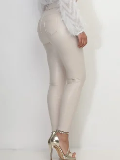 Online La Modeuse Pantalon skinny en simili Beige