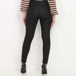 Hot La Modeuse Pantalon skinny enduit à zips Noir