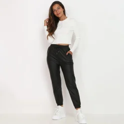 Best La Modeuse Pantalon style jogger en simili mat Noir