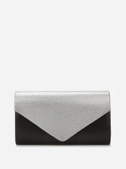 La Modeuse Pochette enveloppe satinée à strass Noir