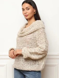 Outlet La Modeuse Pull à col bardot et fils pailletés Beige