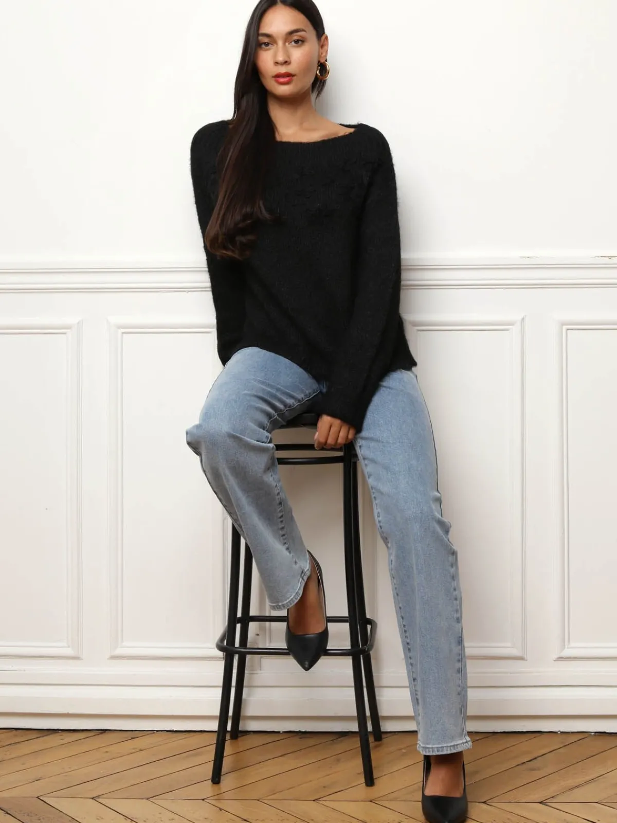 Discount La Modeuse Pull à col bateau et fleurs brodées Noir