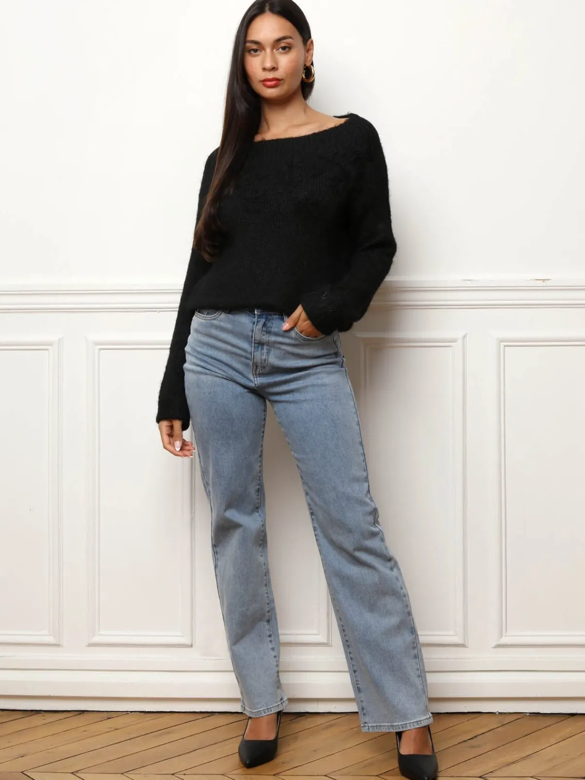 Discount La Modeuse Pull à col bateau et fleurs brodées Noir