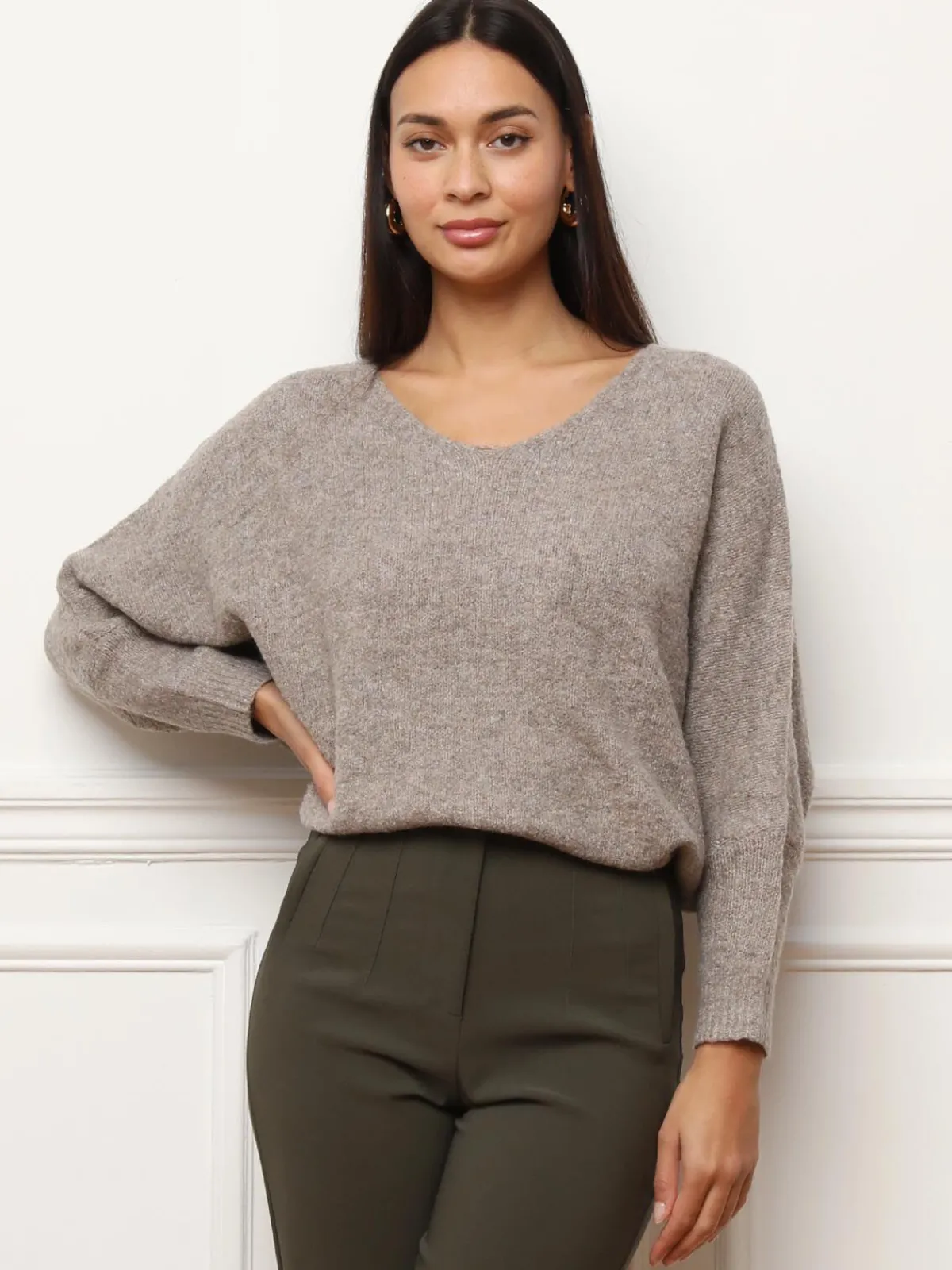 Sale La Modeuse Pull à manches chauve-souris Taupe