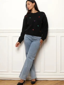 Online La Modeuse Pull avec petits c艙urs brodés Noir