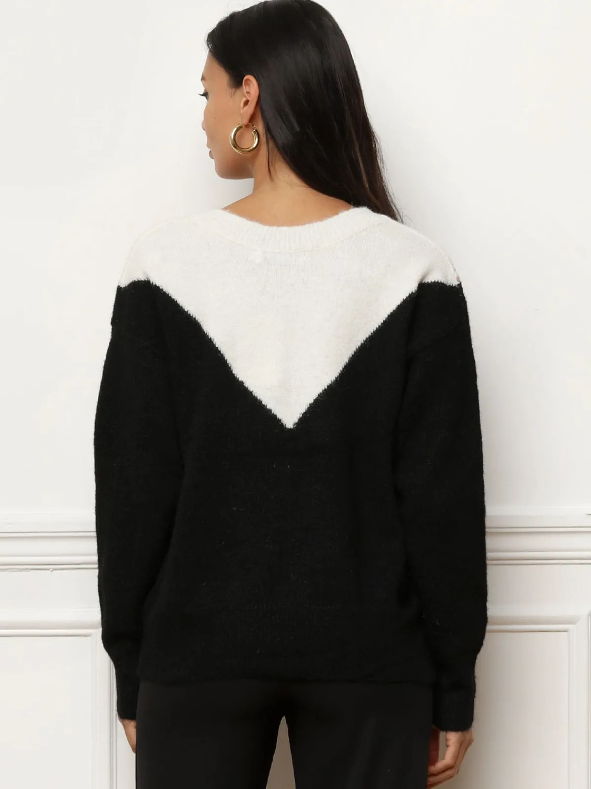 Outlet La Modeuse Pull bicolore à sequins Noir
