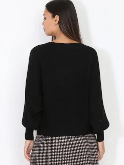 Sale La Modeuse Pull classique en maille côtelée Noir