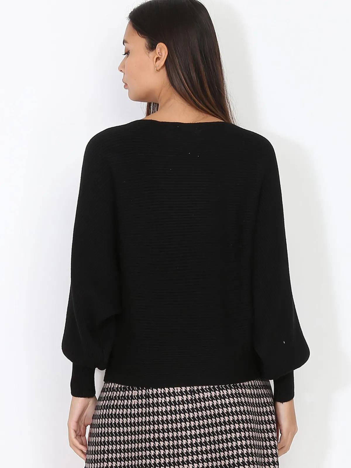 Sale La Modeuse Pull classique en maille côtelée Noir