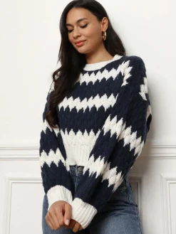 Best La Modeuse Pull court à imprimé graphique BleuMarine