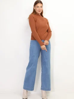 La Modeuse Pull côtelé à col montant Marron