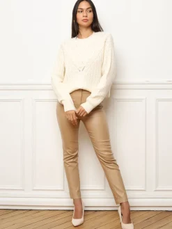 Hot La Modeuse Pull en maille ajourée à motifs Ecru