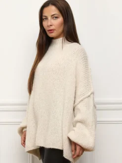 Sale La Modeuse Pull oversize à col montant Beige