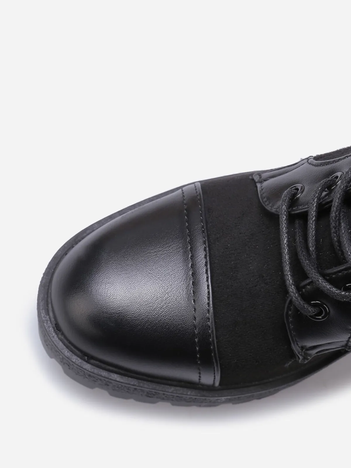 Clearance La Modeuse Rangers bi-matières à talon Noir
