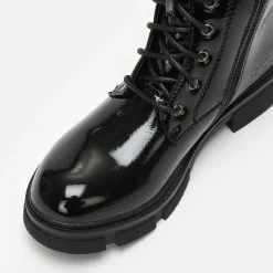 La Modeuse Rangers vernies à plateforme crantée Noir