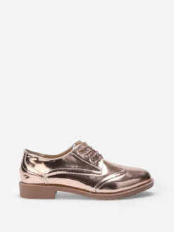 Discount La Modeuse Richelieu vernies à semelle crantée Dorérose