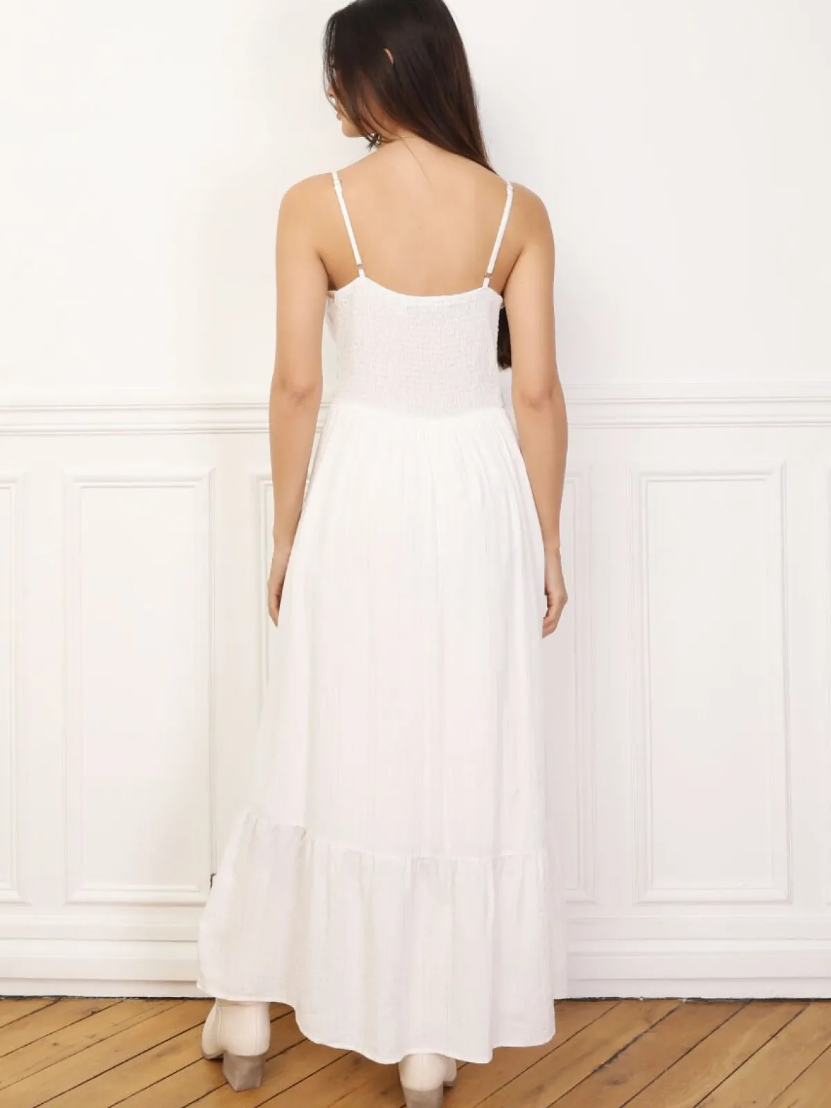 Online La Modeuse Robe à détails en cordage et rayures dorées Blanc