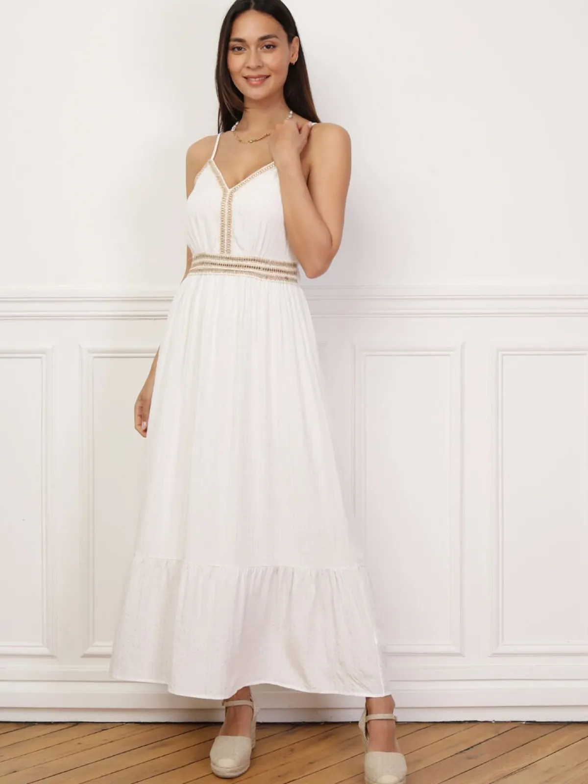 Best La Modeuse Robe à détails en cordage et fils dorés Blanc