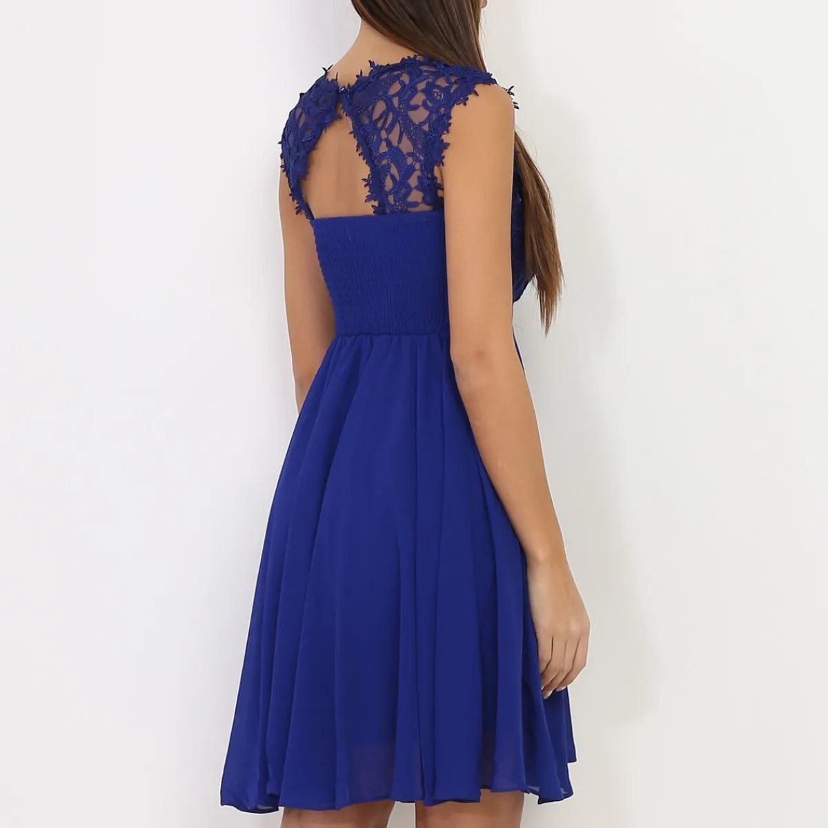 Discount La Modeuse Robe à encolure dentelle grandes tailles Bleu
