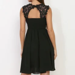 Discount La Modeuse Robe à encolure dentelle grandes tailles Noir