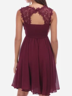 Outlet La Modeuse Robe à encolure dentelle grandes tailles Bordeaux