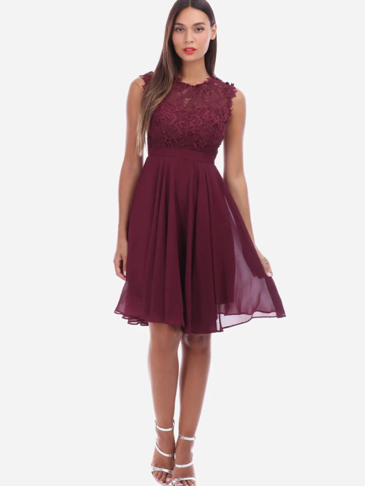 Outlet La Modeuse Robe à encolure dentelle grandes tailles Bordeaux