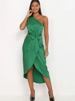 La Modeuse Robe asymétrique satinée Vert
