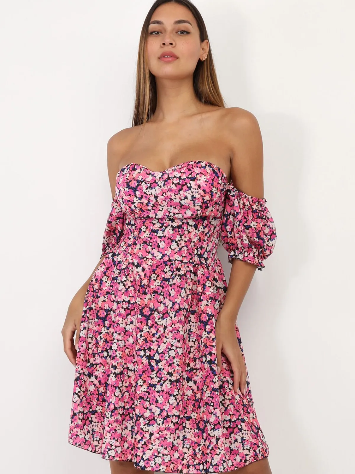Best La Modeuse Robe bardot à fleurs et manches ballon