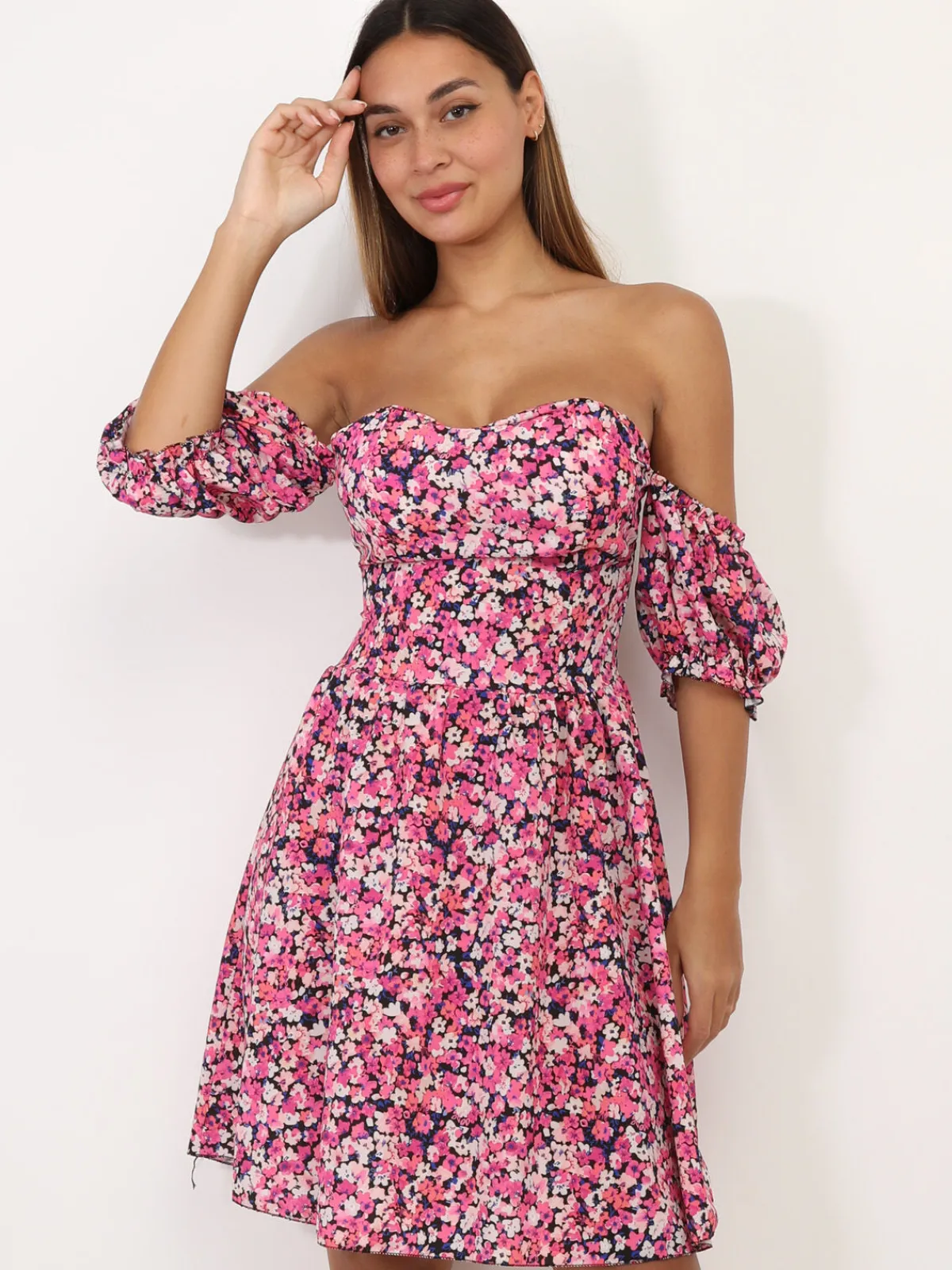 Best La Modeuse Robe bardot à fleurs et manches ballon