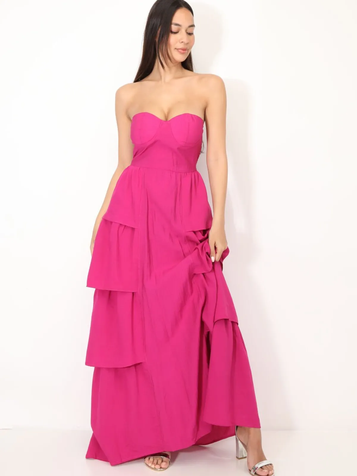 New La Modeuse Robe bustier longue à volants Fuchsia