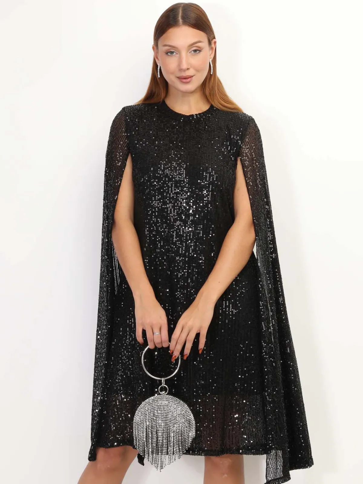 La Modeuse Robe cape à sequins Noir