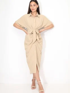 Outlet La Modeuse Robe chemise à manches kimono Beige