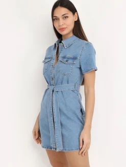 Hot La Modeuse Robe chemise denim ceinturée Bleu