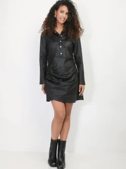 La Modeuse Robe chemise enduite et froncée Noir
