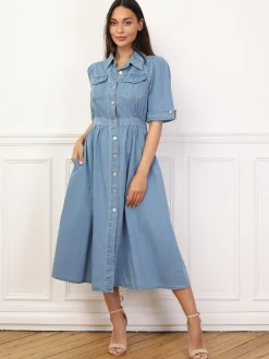 Online La Modeuse Robe chemise évasée en denim Bleu