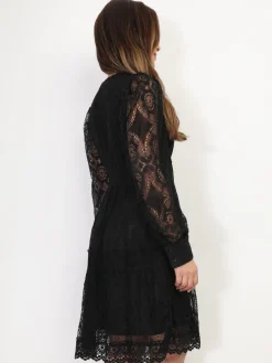 La Modeuse Robe chemisier en dentelle et crochet Noir