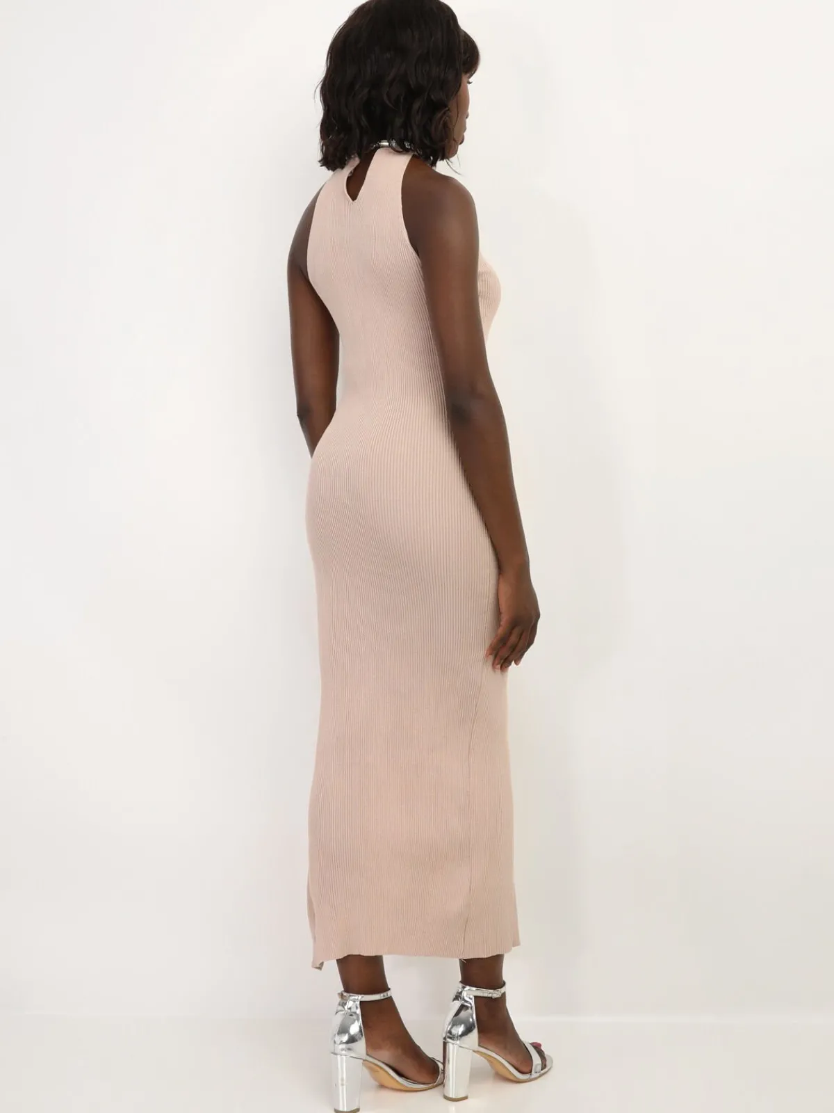 Outlet La Modeuse Robe fendue à col en strass Taupe