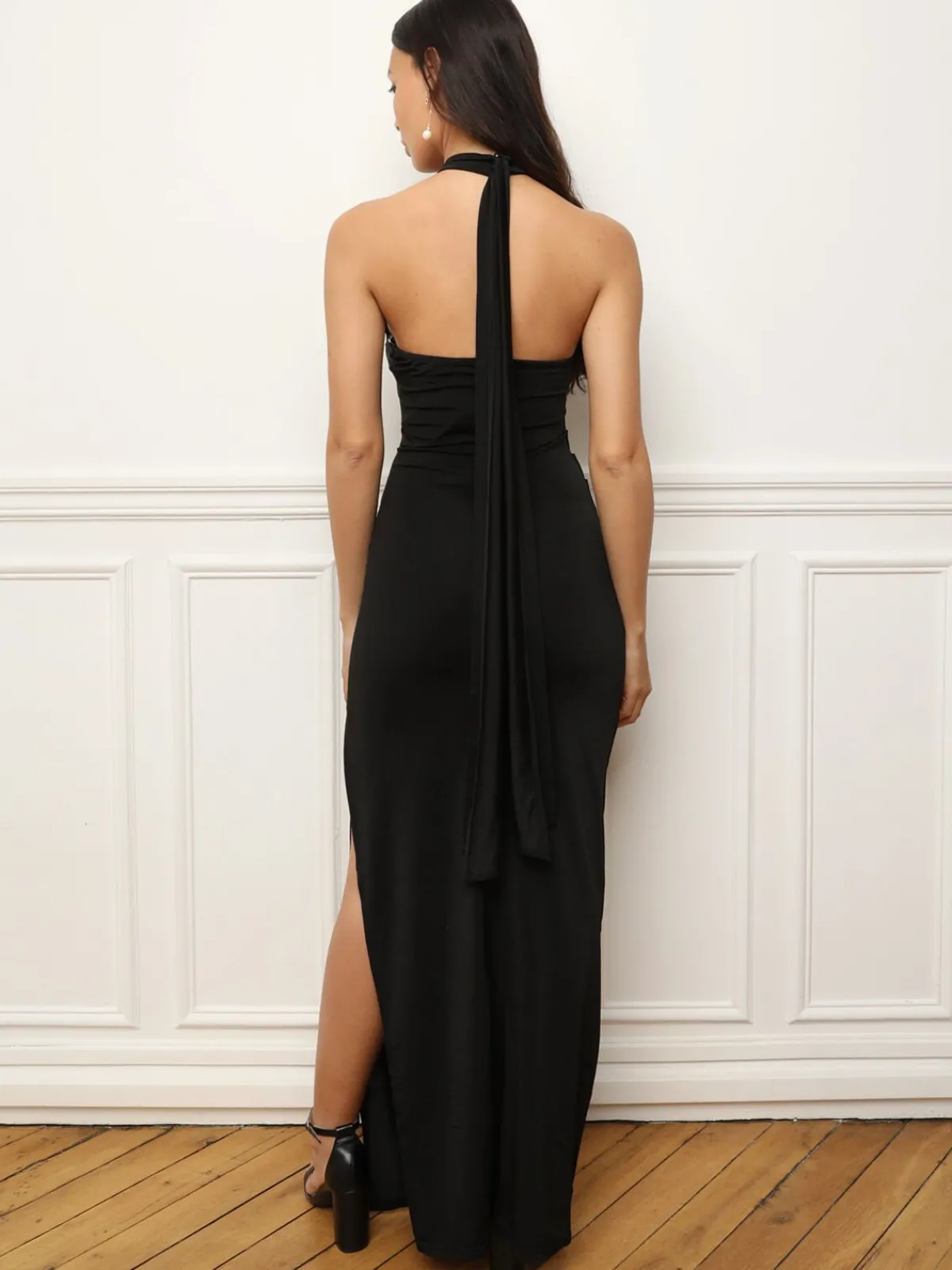 Hot La Modeuse Robe fendue à dos nu et fleurs 3D Noir