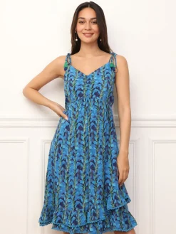 Discount La Modeuse Robe fleurie à volants et bretelles à nouer BleuMarine