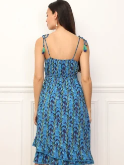 Discount La Modeuse Robe fleurie à volants et bretelles à nouer BleuMarine
