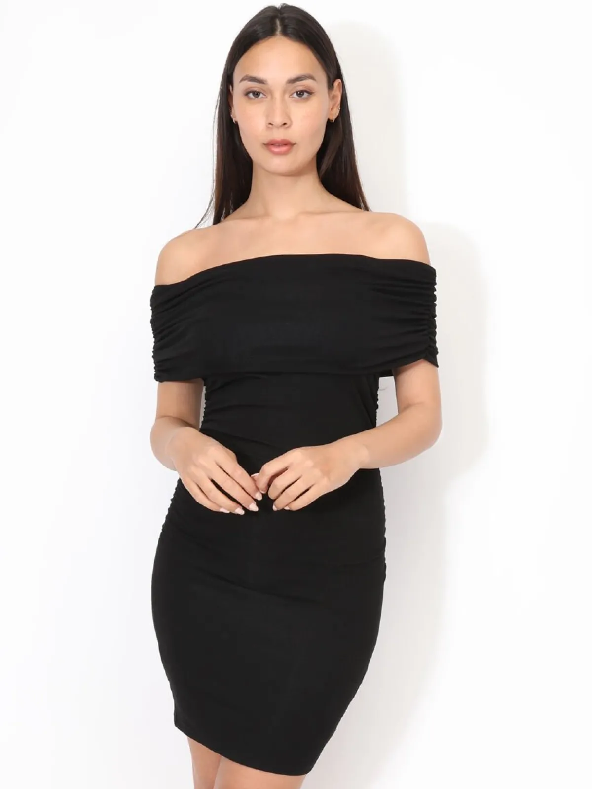Best La Modeuse Robe froncée à encolure bardot Noir