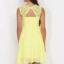 New La Modeuse Robe avec dentelle Jaune