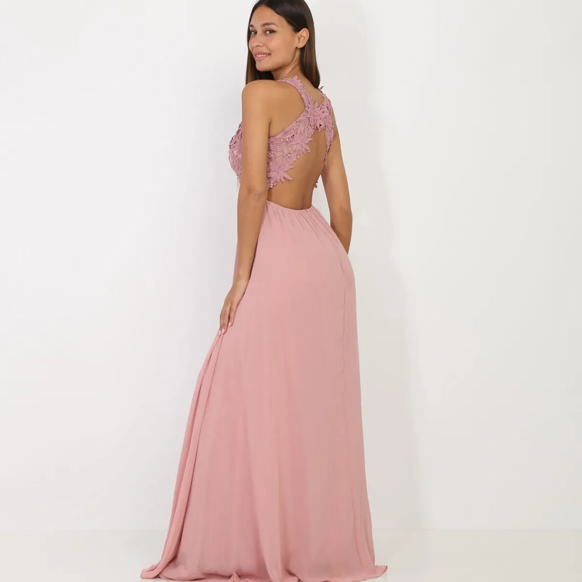 La Modeuse Robe longue à broderies fleuries VieuxRose